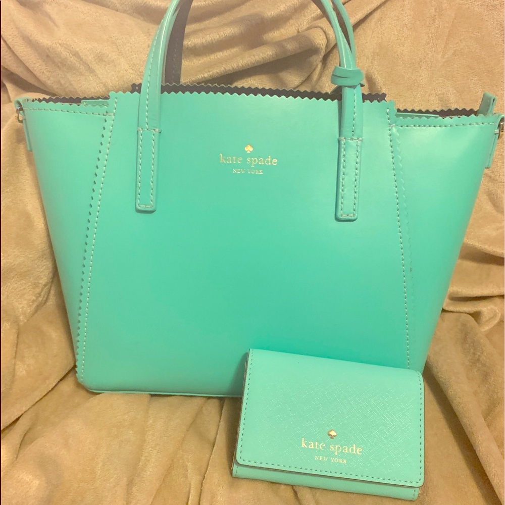 Teal Kate spade bag and wallet set